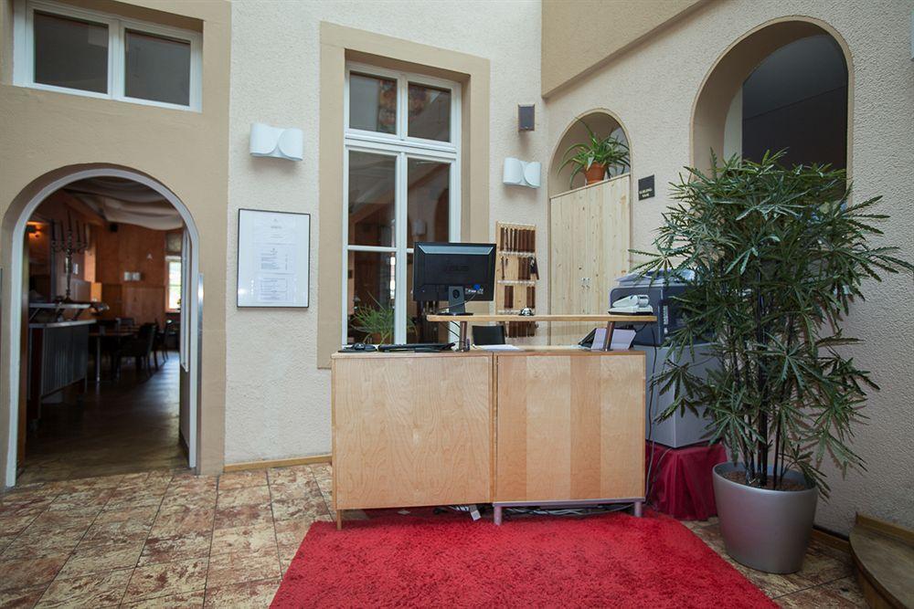 Sleep & Go! Self Service Rooms With Community Kitchen ニッテル エクステリア 写真